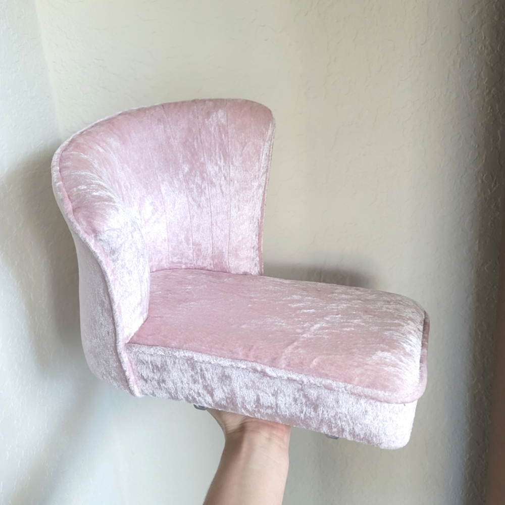 American Girl Fainting Couch